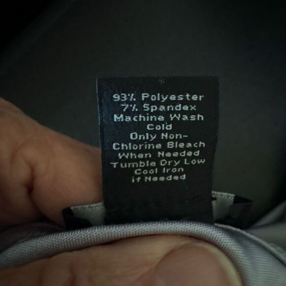 Womens Ann Taylor Blouse, size Large, Silver Gray, Satiny, Sleeveless, Cowl Neck - Picture 5 of 5